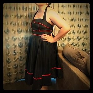 Vintage halter black and red dress 💃